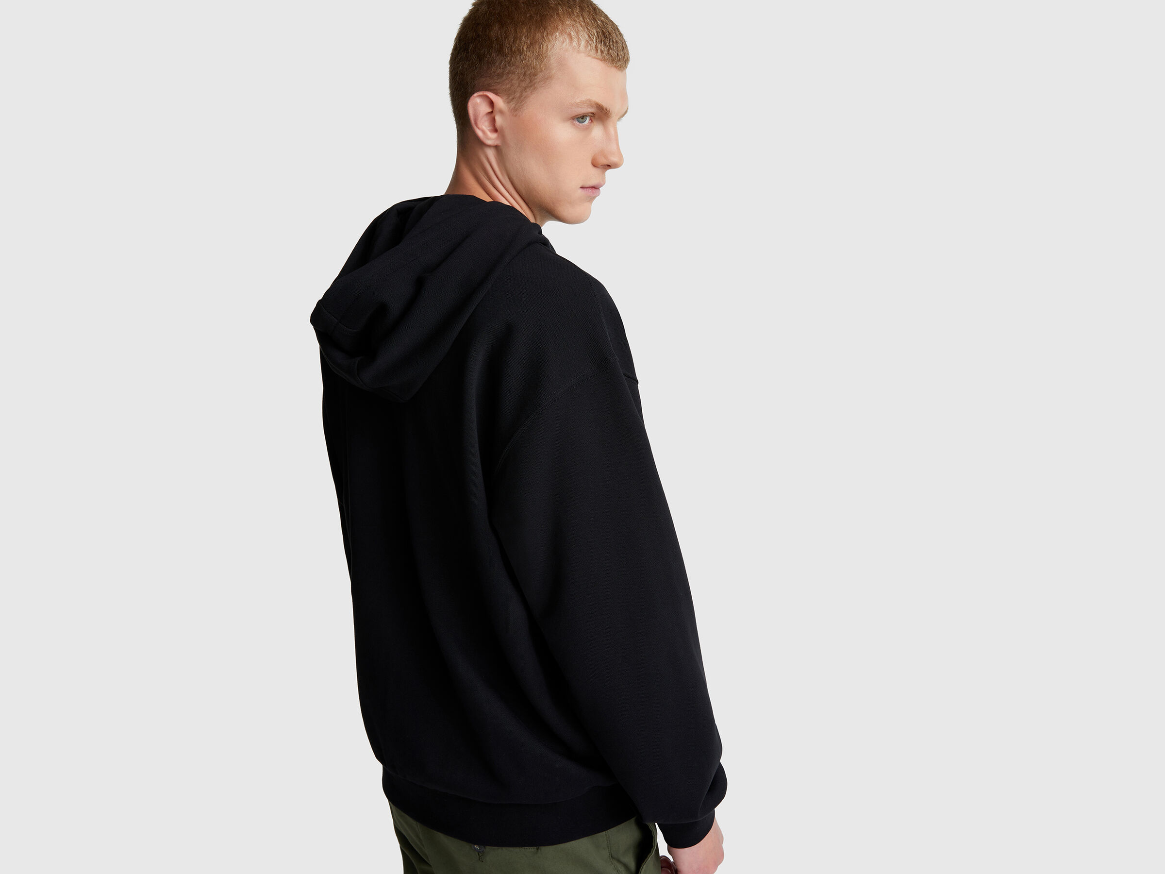 JACKET W/HOOD L/S Hombre image number 2